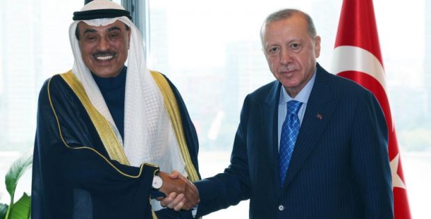 Erdoğan, Kuveyt Veliaht Prensi ile görüştü..