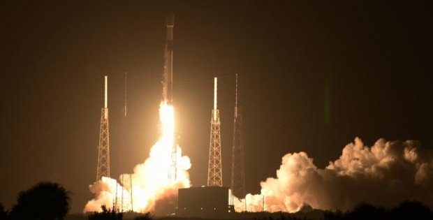 Türkiye'nin uzay yolculuğu Türksat 6A ile sürecek